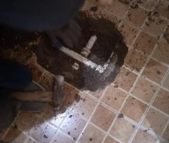 古蔺卫生间漏水维修公司为您分享下卫生间渗水如何处理及注意事项